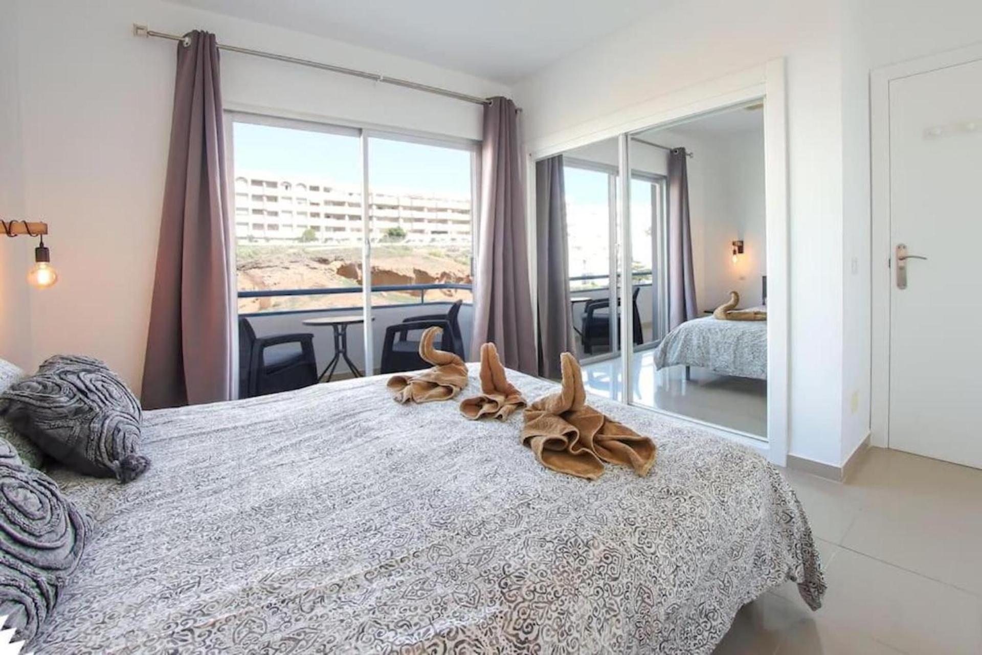 Amazing 2 Bedroom Flat With Beachfront And Pool, Paraiso Del Sur A306 Playa Paraíso Exterior foto